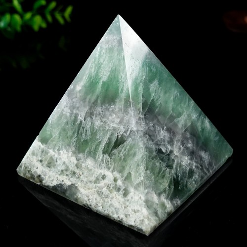 975g 4" Natural Green Fluorite Quartz Crystal Pyramid Tower Healing Energy Stone