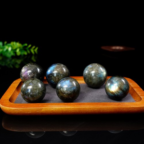 Wholesale 30mm/35mm Labradorite Quartz Sphere Energy Ball Natural Crystal Statue Healing 1KG